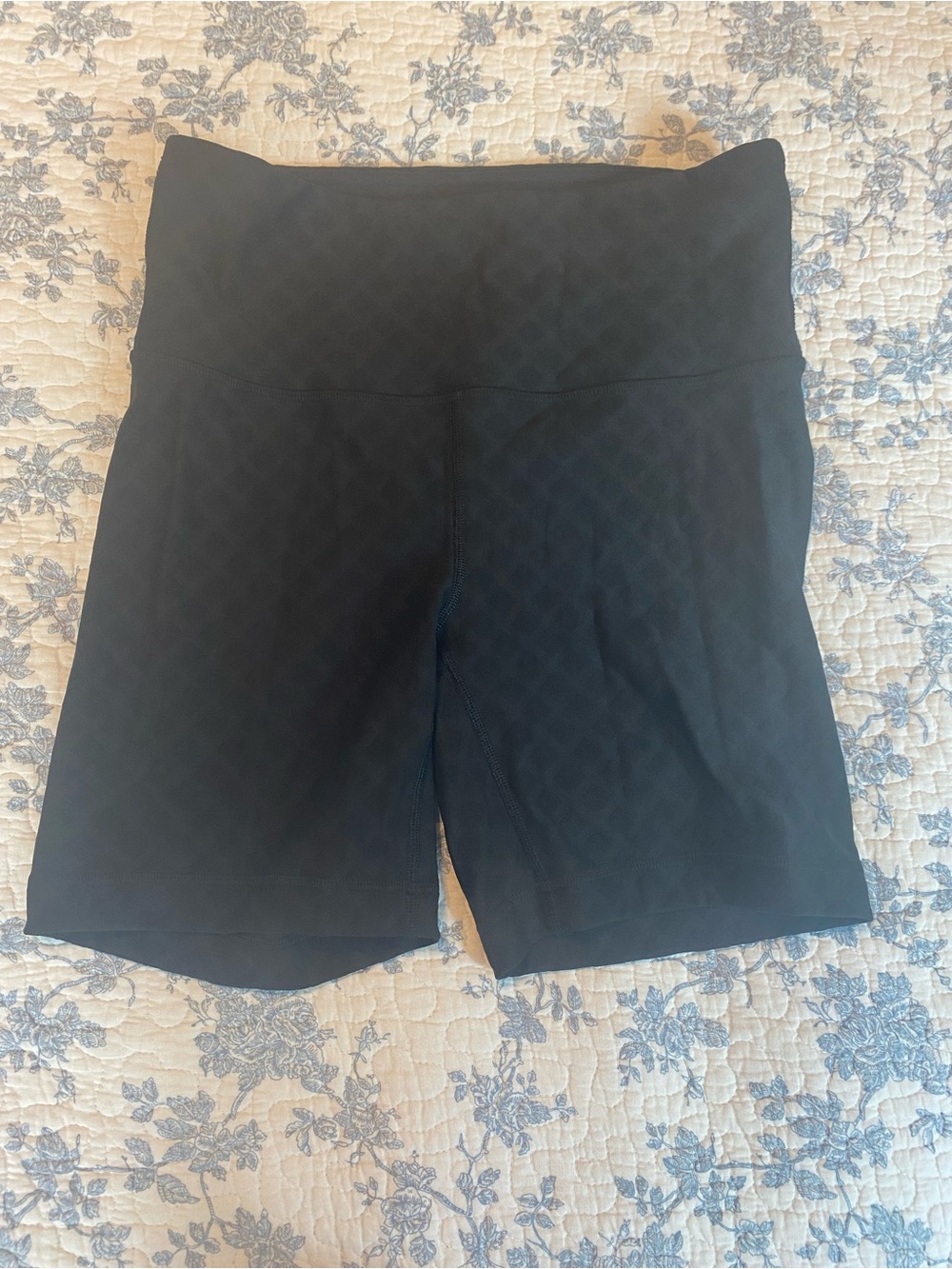 Lululemon 3D Jacquard Diamond Train High-Rise Short 6” Size 8 Black